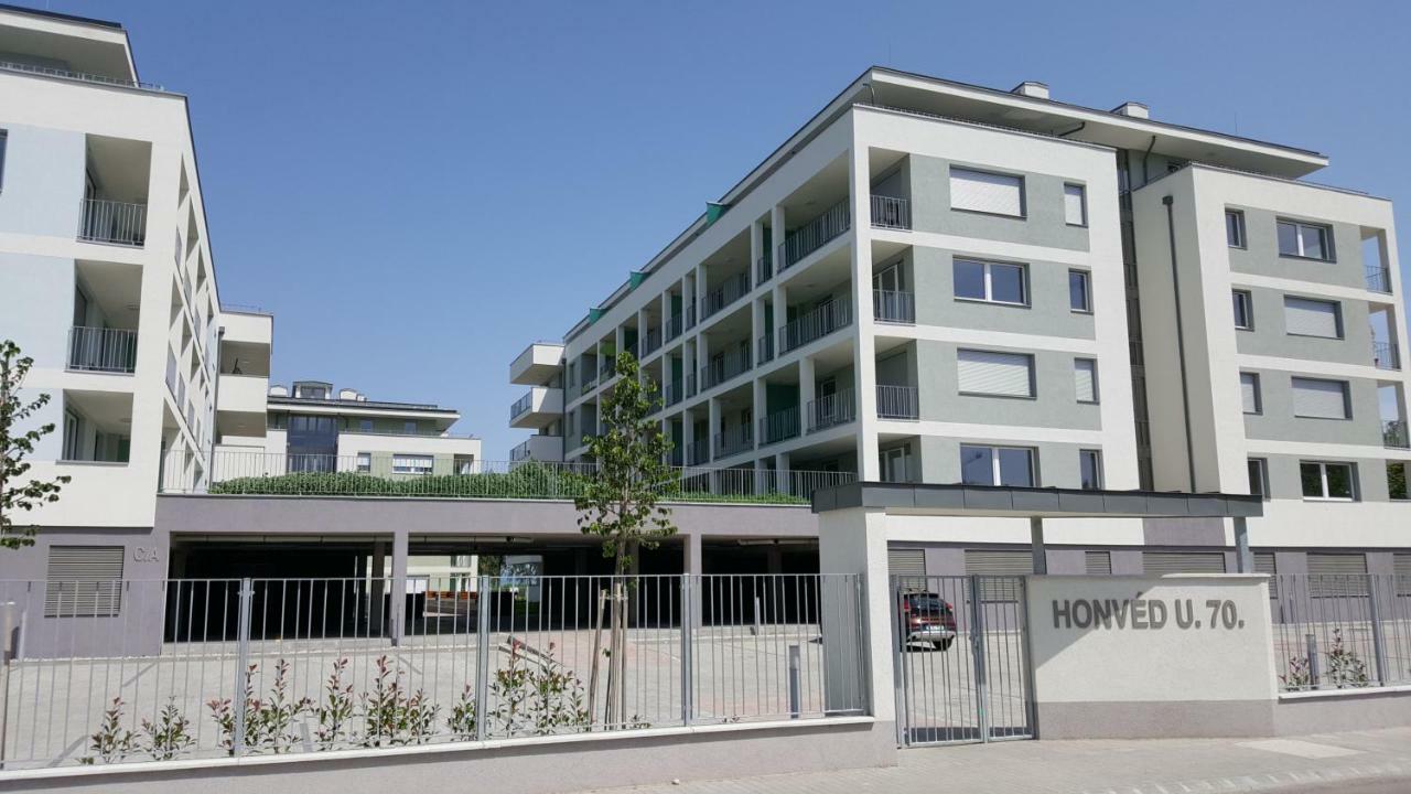 Lelle Resort Cb34 Balatonlelle Exterior photo