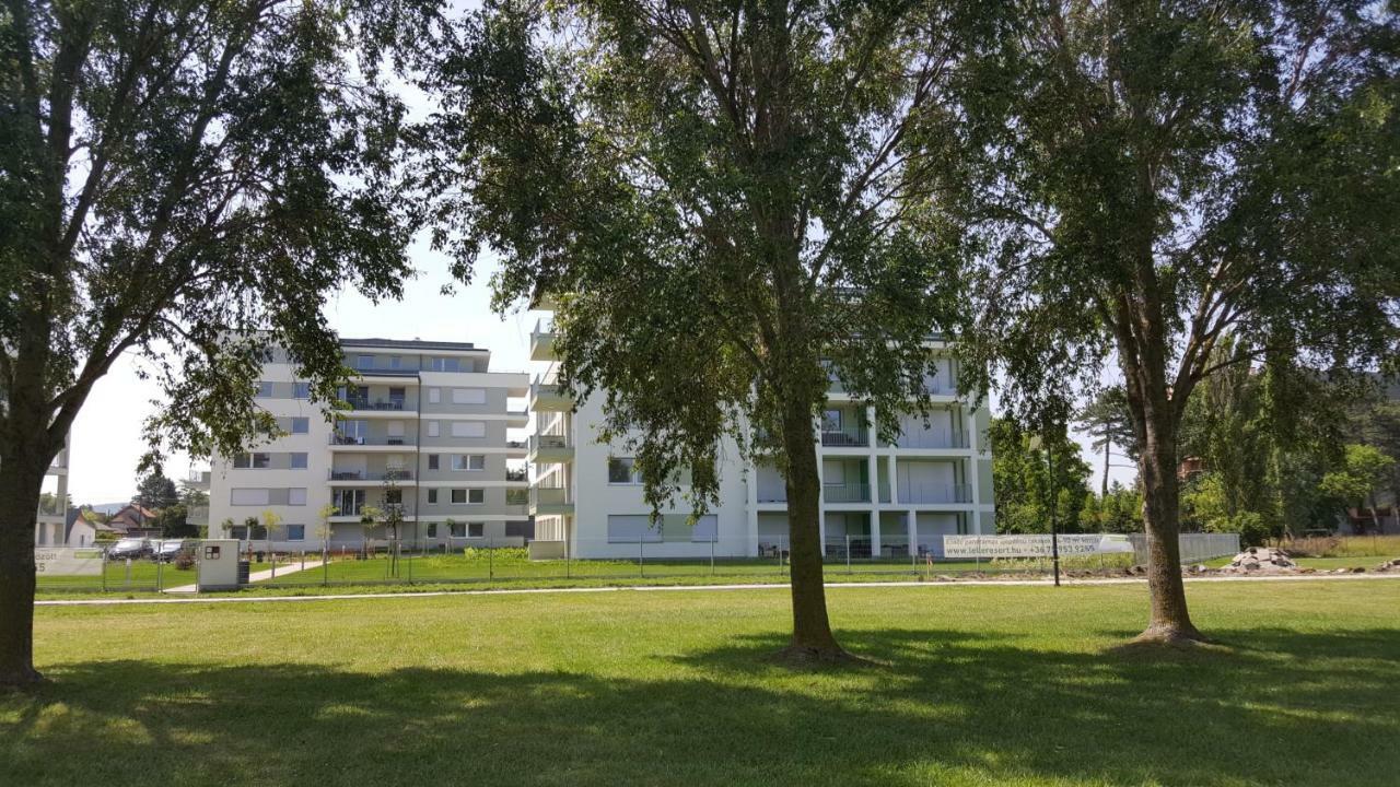Lelle Resort Cb34 Balatonlelle Exterior photo